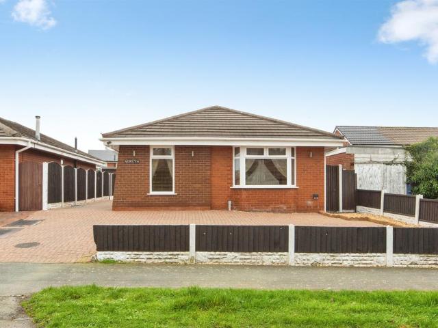 Bungalow for sale in Elton