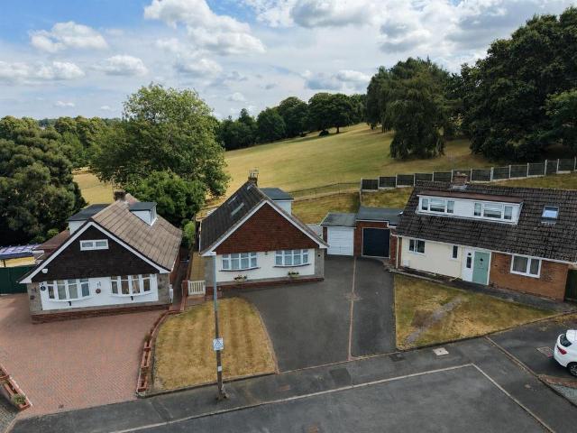 Bungalow for sale in Wollescote, Stourbridge