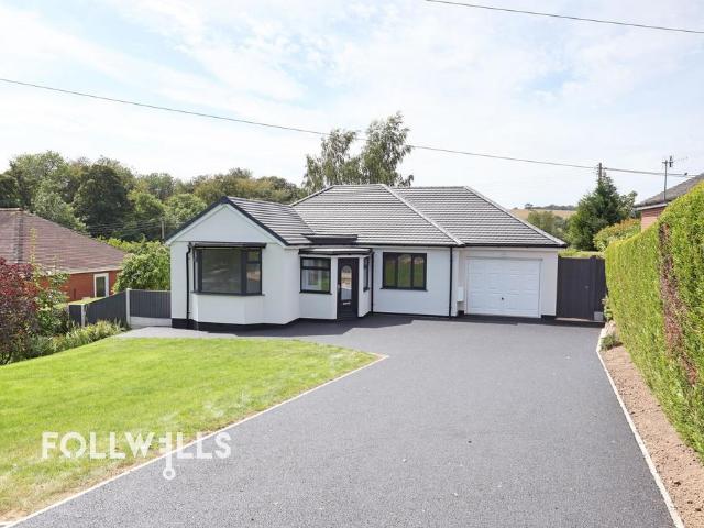 Bungalow for sale in Swynnerton, Stafford