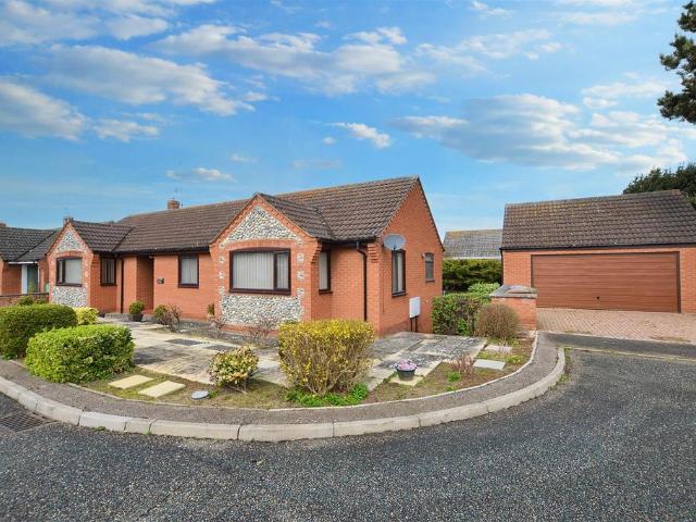 Bungalow for sale in Comers, Norfolk