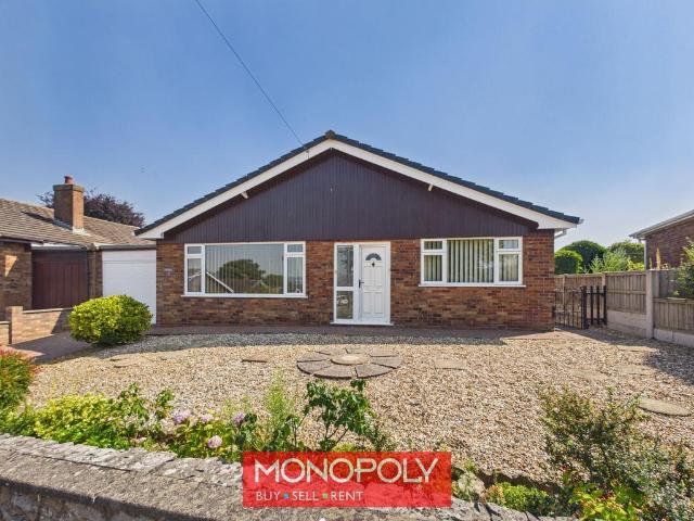 Bungalow for sale in Ruthin, Wales