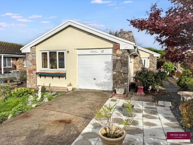 Bungalow for sale in Kinmel Bay and Towyn, Kinmel Bay
