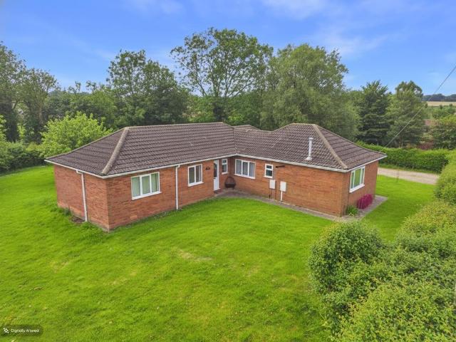 Bungalow for sale in Belleau, Lincolnshire