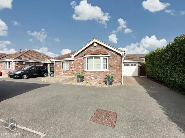 Bungalow for sale in Inworth, Colchester