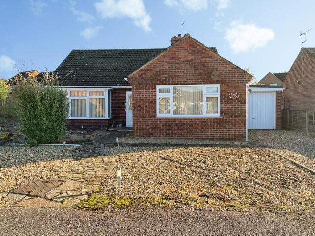 Bungalow for sale in Brandon, West Suffolk