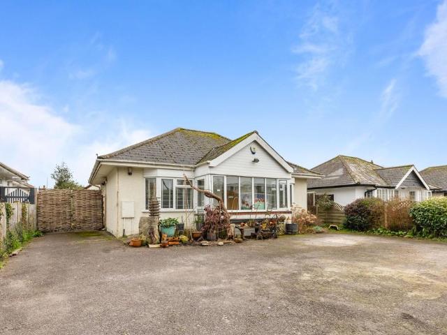 Bungalow for sale in Rustington, Clapham