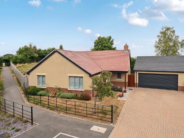 Bungalow for sale in Holme Marsh, Lyonshall