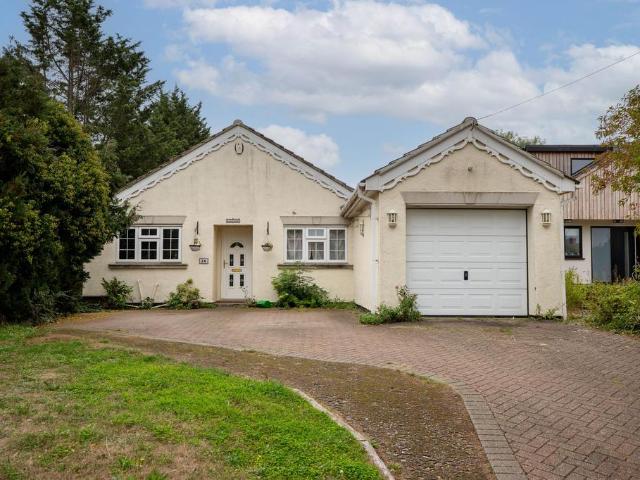 Bungalow for sale in Whittlesford, South Cambridgeshire