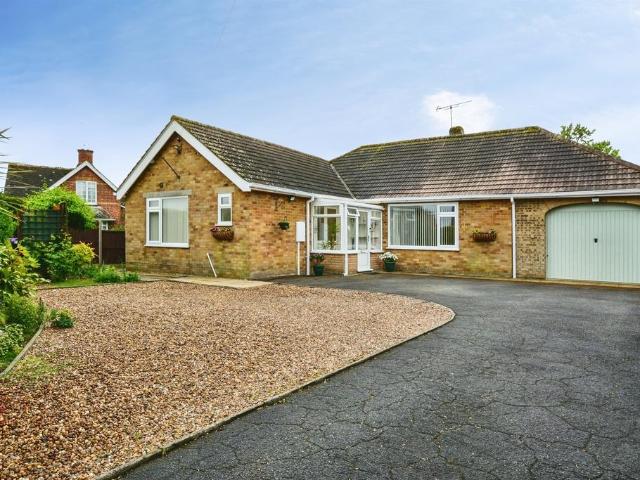 Bungalow for sale in Belleau, Lincolnshire