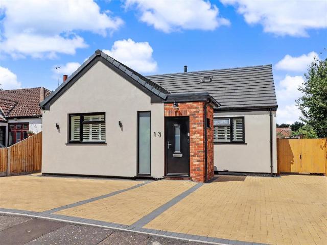 Bungalow for sale in Crostwick, Norfolk
