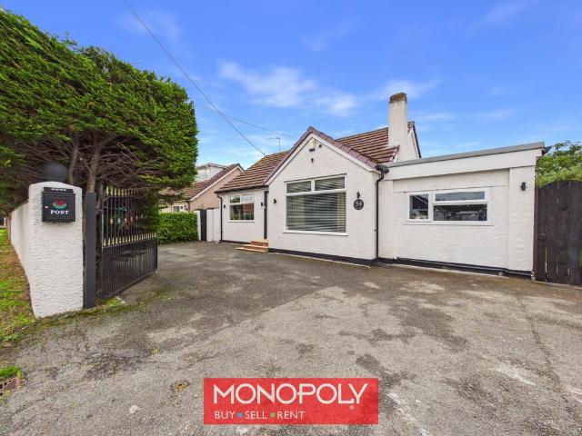 Bungalow for sale in Kinmel Bay, Wales