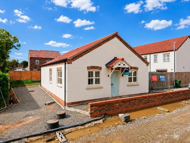 Bungalow for sale in Beeford