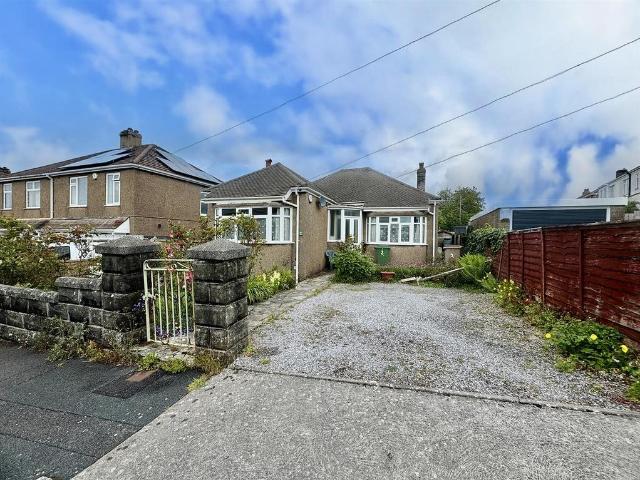 Bungalow for sale in Mount Wise