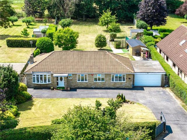 Bungalow for sale in Burton Salmon, North Yorkshire