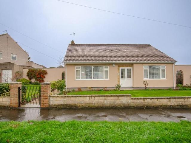 Bungalow for sale in Emersons Green, South Gloucestershire