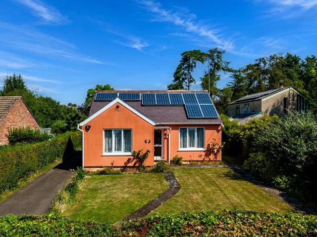 Bungalow for sale in Arrington, Cambridgeshire