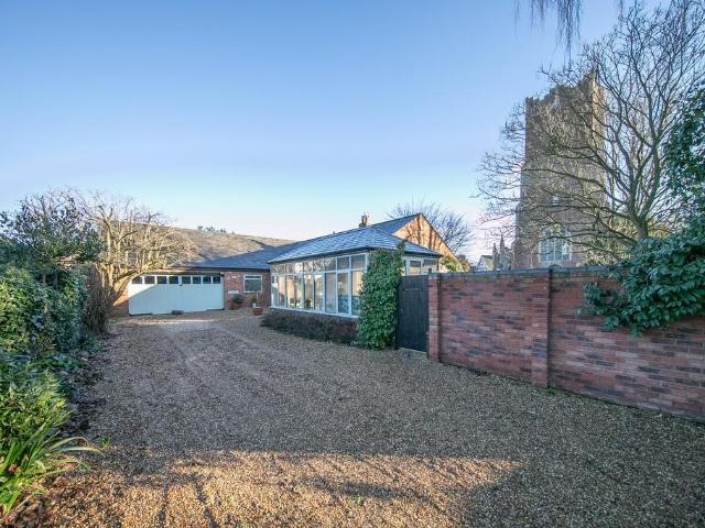 Bungalow for sale in Dale Hill, Essex