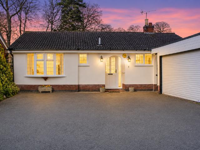 Bungalow for sale in Quorndon, Elmfield