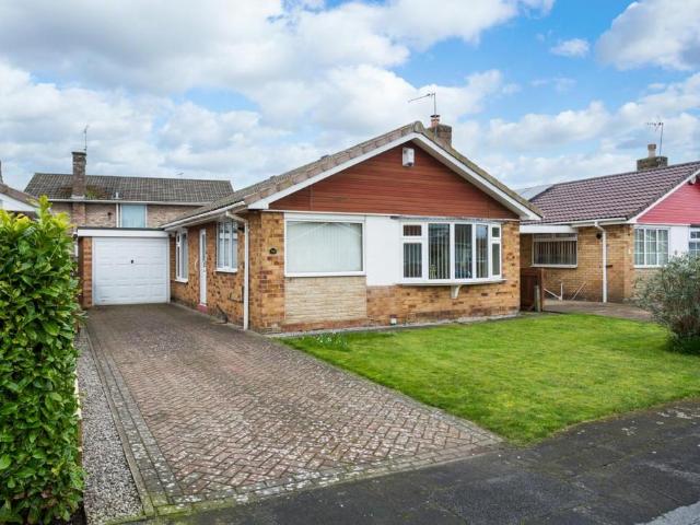 Bungalow for sale in Askham Bryan, York