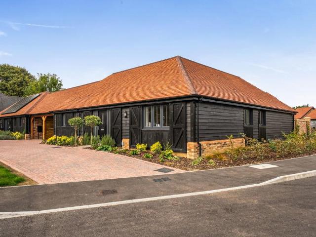 Bungalow for sale in Gillingham