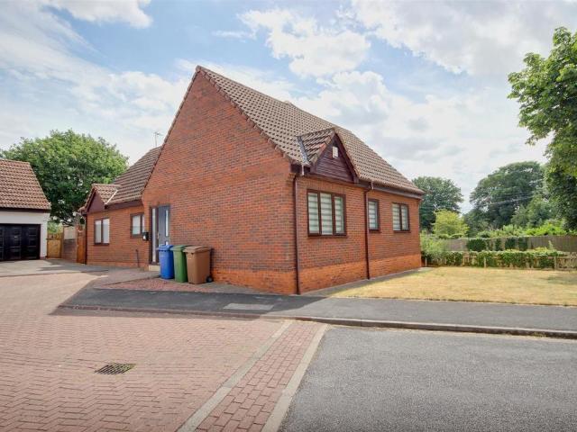 Bungalow for sale in East Riding Of Yorkshire