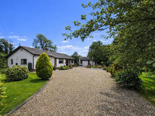 Bungalow for sale in Cynwyl Gaeo, Wales