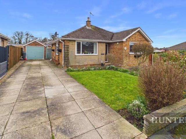 Bungalow for sale in The Pastures, Filey