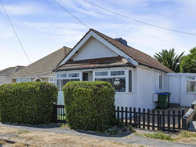 Bungalow for sale in Peacehaven, Iford