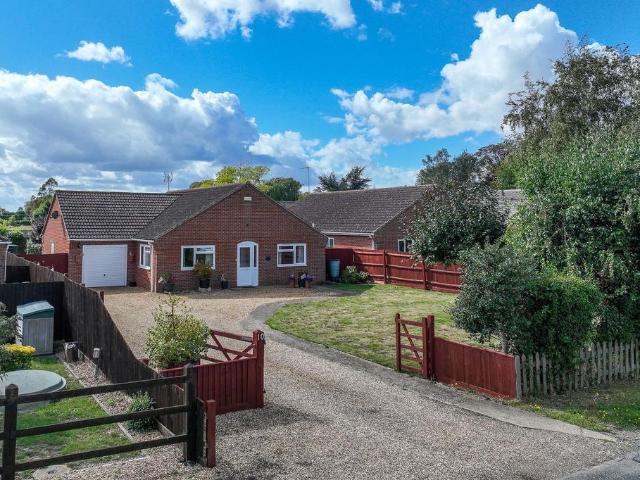 Bungalow for sale in Gosberton Clough, Lincolnshire