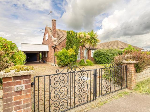 Bungalow for sale in Caister-on-Sea, Great Yarmouth