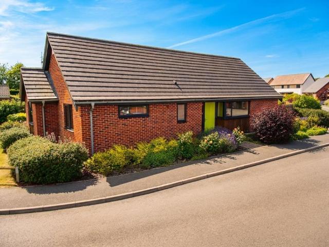 Bungalow for sale in Beckhithe, Burgh St Peter