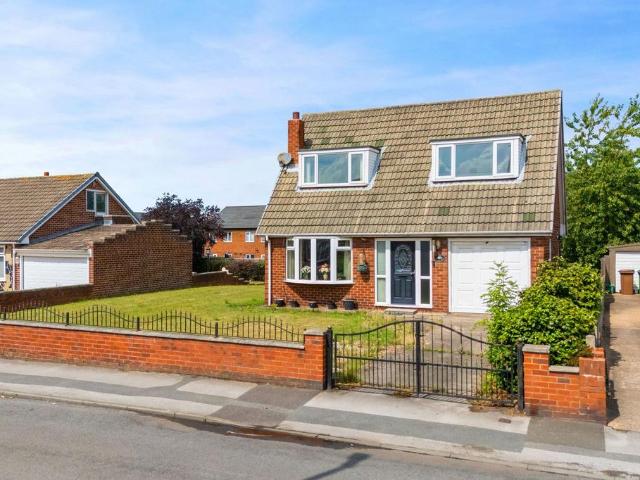 Bungalow for sale in Normanton and Altofts, Altofts