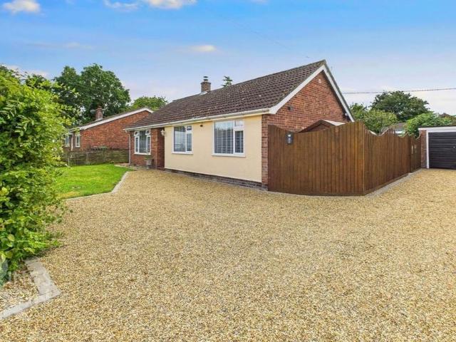 Bungalow for sale in Aslacton, South Norfolk