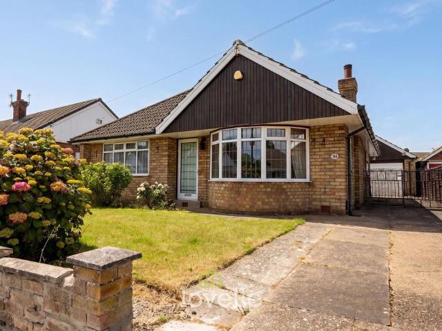 Bungalow for sale in Nunsthorpe, Scartho