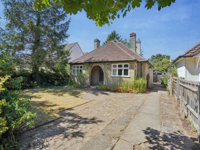 Bungalow for sale in Peachcroft, Dromore