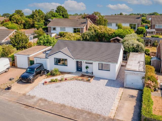 Bungalow for sale in Redcliffe Bay, Portishead