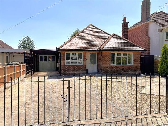 Bungalow for sale in Hawton, Alverton
