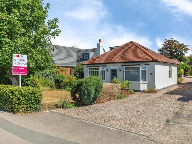 Bungalow for sale in Barton Seagrave