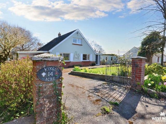 Bungalow for sale in St Ishmael's, Wales