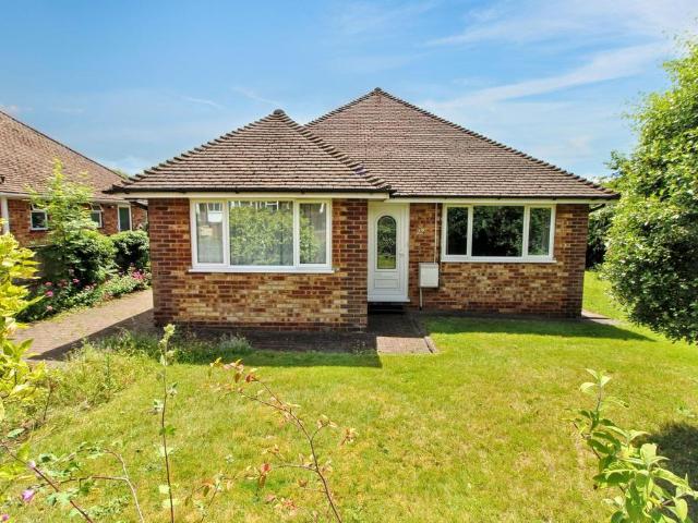 Bungalow for sale in Penn Bottom, Buckinghamshire