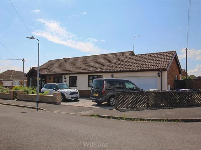 Bungalow for sale in Seacroft, Belleau