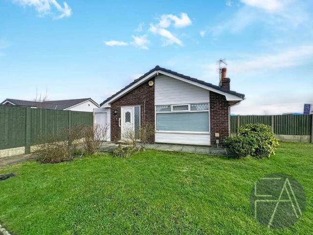 Bungalow for sale in Blowick, Southport