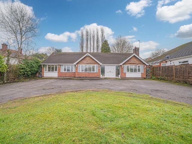 Bungalow for sale in Tile Hill, West Midlands