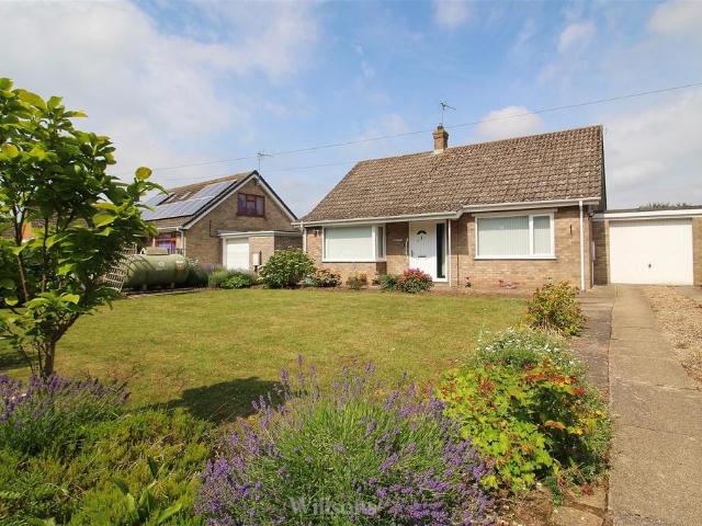 Bungalow for sale in Belleau, Lincolnshire