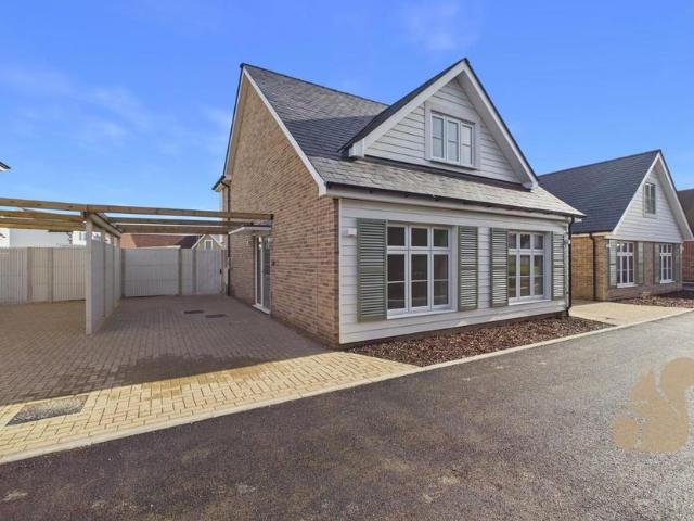 Bungalow for sale in Maldon, Essex