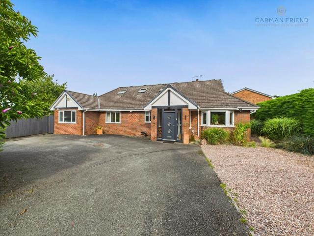 Bungalow for sale in Guilden Sutton