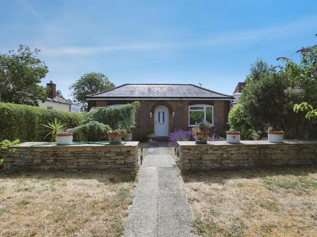 Bungalow for sale in Easton On The Hill