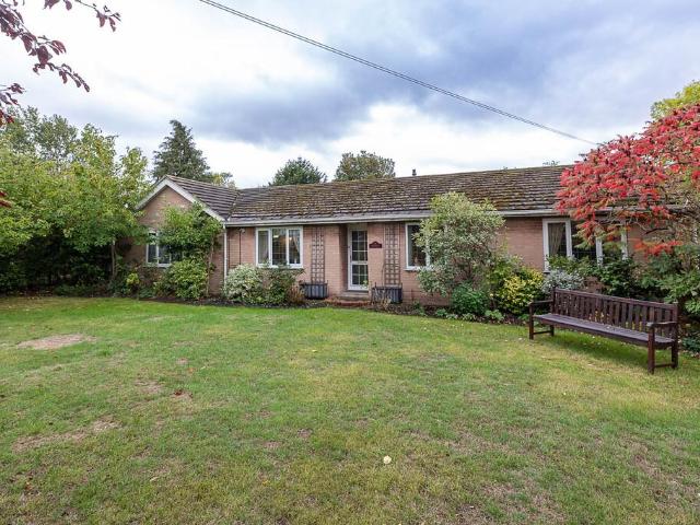 Bungalow for sale in Pollington, Hull and East Yorkshire