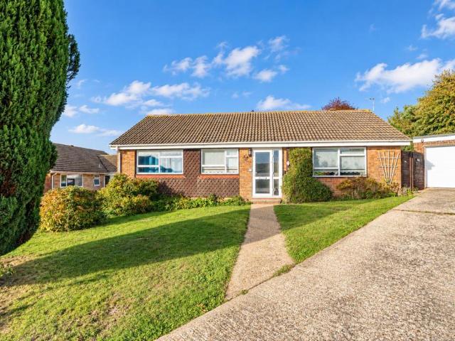 Bungalow for sale in St Leonards, Hastings
