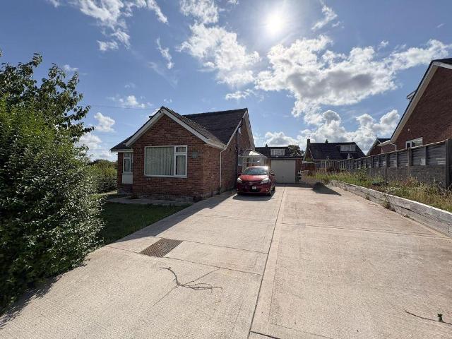 Bungalow for sale in Lea, Higher Bartle